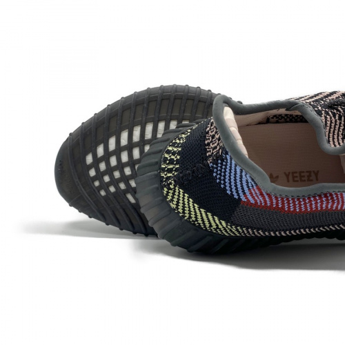 adidasのアディダス