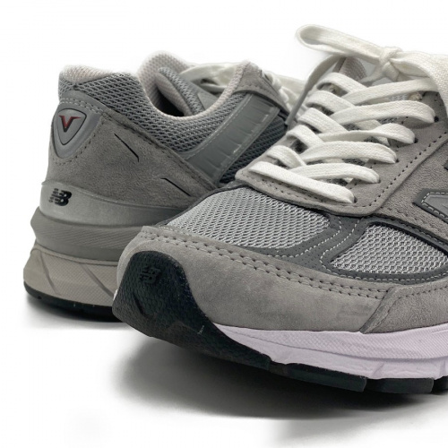 NEW BALANCEのニューバランス