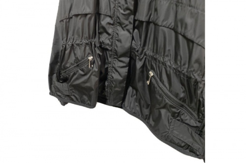 MONCLERのモンクレール