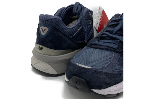 ニューバランスの990