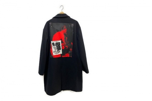 ラフシモンズ × フレッドペリーのプリントパッチ ウール チェスターコート