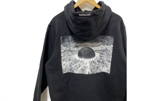 SUPREME x AKIRAのシュプリーム x アキラ