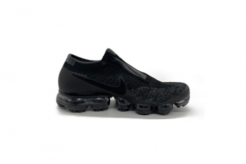 ナイキ×コムデギャルソンのAIR VAPORMAX FK
