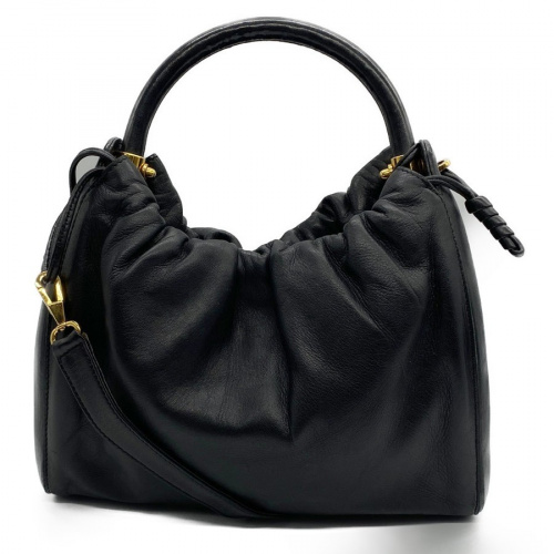 ロエベのナッパレザー巾着2WAYバッグ