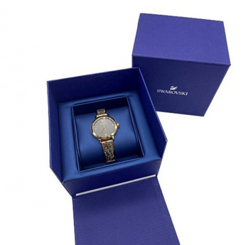 ラグジュアリーブランドのSWAROVSKI