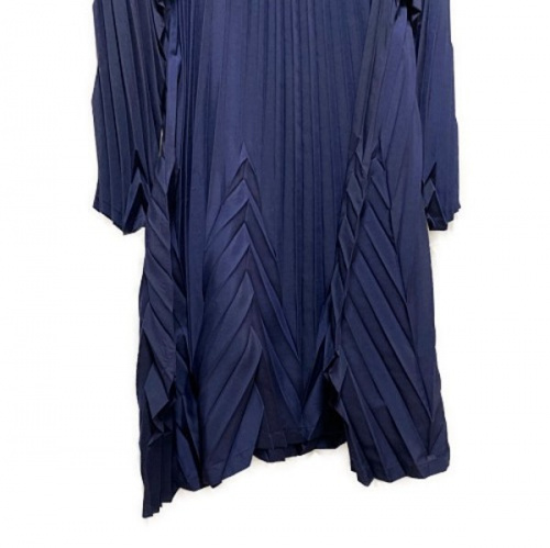 プリーツプリーズ ,ミーイッセイミヤケのプリーツワンピース