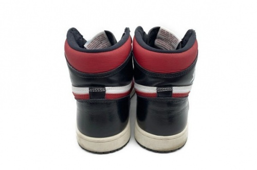 ナイキのAIR JORDAN 1