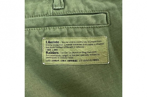 オーバーダイロングスリーブシャツのシックスポケットアーミーショーツ