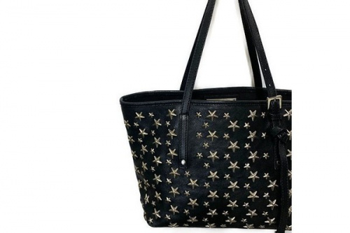 ラグジュアリーブランドのJimmy Choo