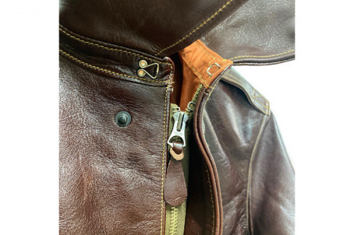 Type A-2レザーフライトジャケットのメンズ