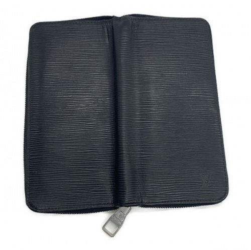 LOUIS VUITTON 　のルイ ヴィトン　