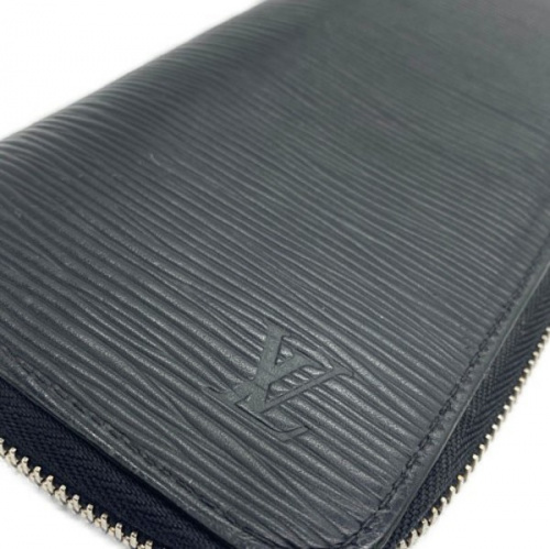 ジッピーウォレット・ヴェルティカルの長財布