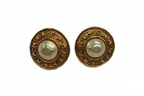 CHANELのシャネル