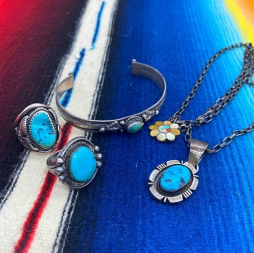 インポートブランドのSuman Dhakhwa