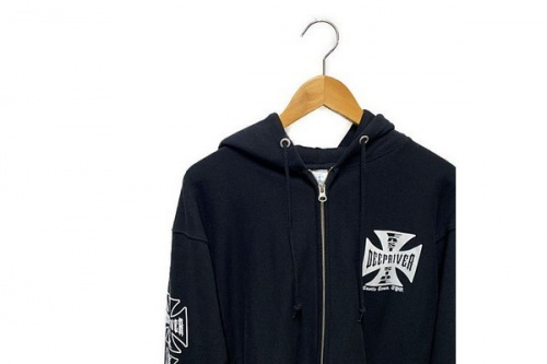 ストリートブランドのdeep river