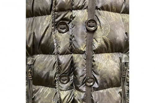 コヨーテファーダウンジャケットのメンズ