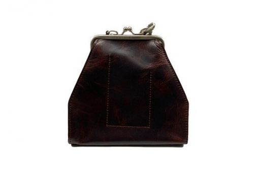 ビゴターのがま口レザーショルダーバッグ