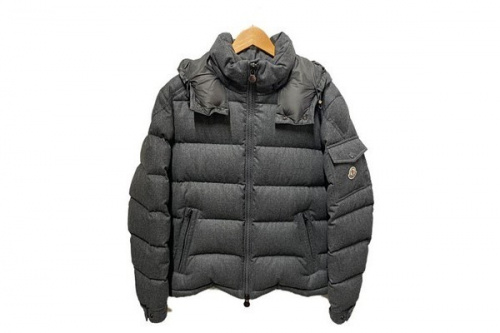 MONCLERのモンクレール