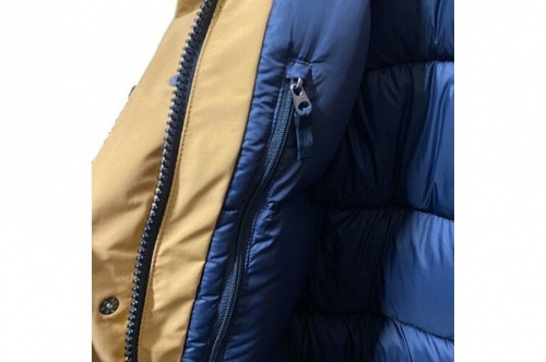 マウンテンダウンコートのメンズ