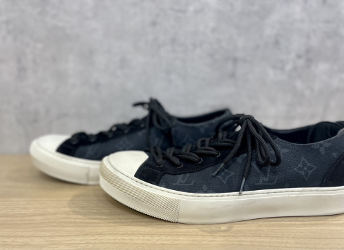 LOUIS VUITTON 　のルイ ヴィトン　