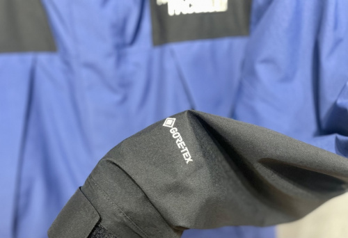 ザノースフェイスのマウンテンジャケット