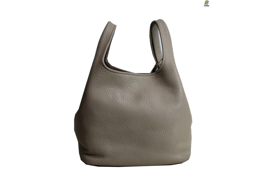 LOEWE/ロエベ カリエPM入荷！古着買取トレファクスタイル[2019.04.24 