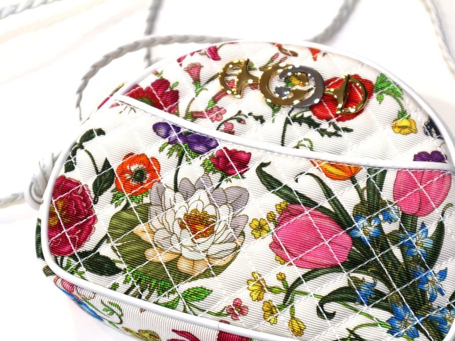 GUCCI/グッチ ミニショルダーバッグ入荷致しました！ 古着買取