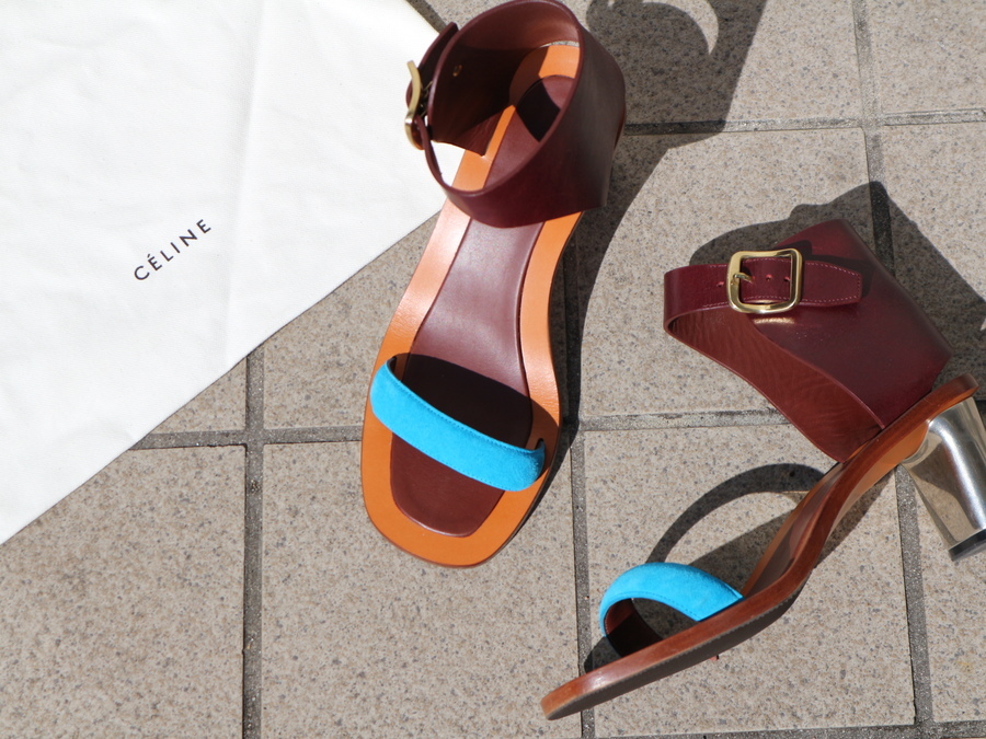 CELINE/セリーヌ】よりアンクルストラップサンダルが入荷致しました 