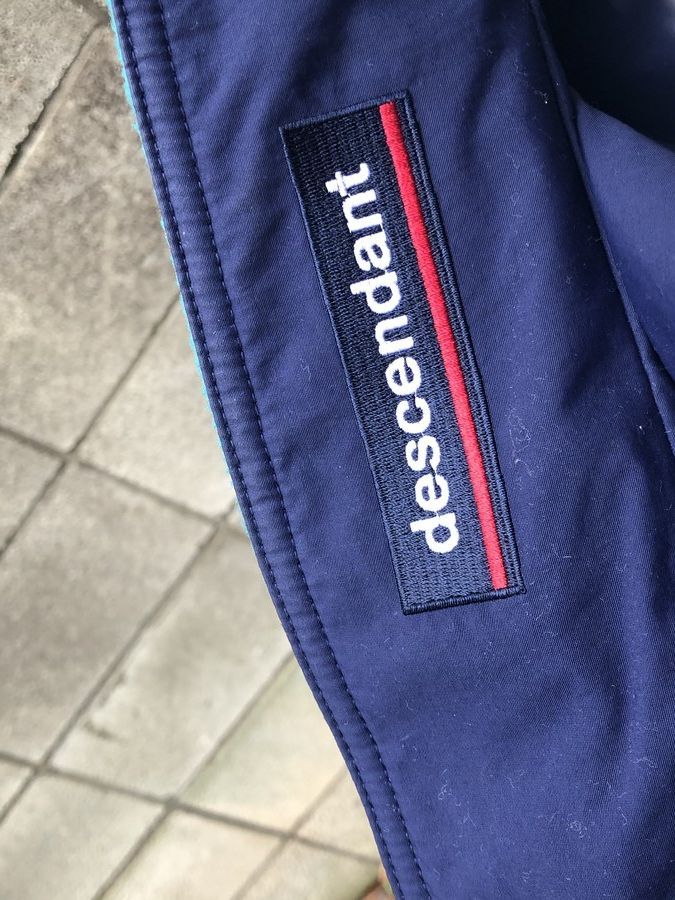 descendant caballo nylon jacket