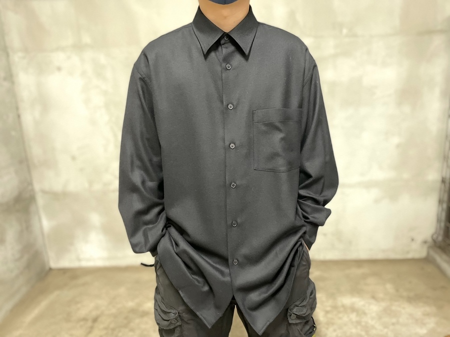 AURALEE SUPER LIGHT WOOL SHIRTSISSEYMIYAKE