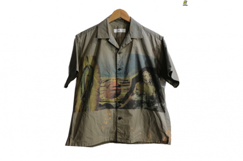 TOGA VIRILISのトーガ　ヴィリリース