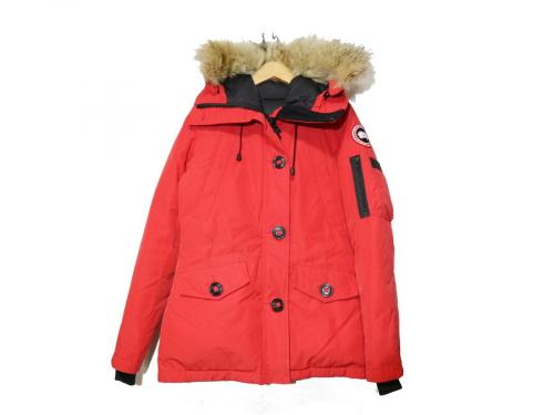 カナダグースのMONTEBELLO PARKA