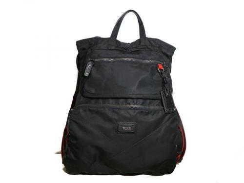 トゥミのナイロンリュック