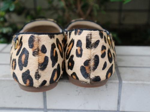 アグのハラコパンプス