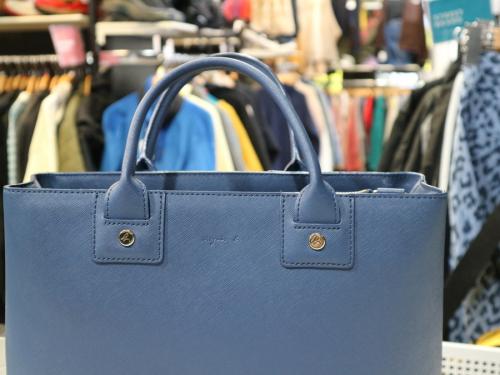 agnes　b　voyageのアニエスべーボヤージュ