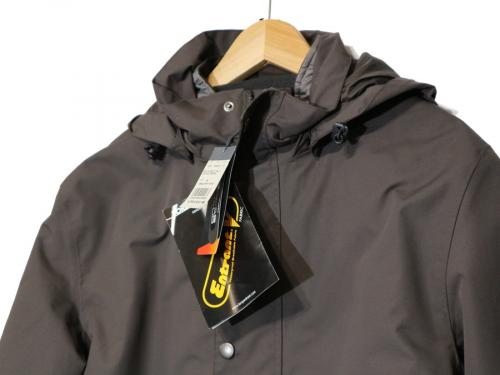 アウトドアブランドのEddie Bauer