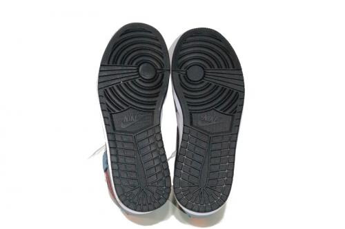 ナイキのファッセタムズ