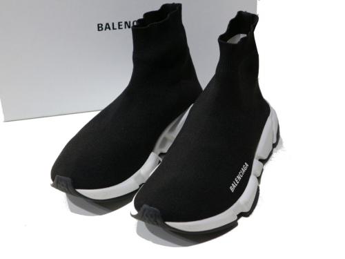 BALENCIAGAのバレンシアガ