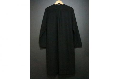 ハイクのノーカラーコート