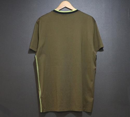 モンクレールのMAGLIA Tee