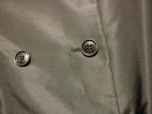 ノーカラーデザイントレンチコートのトレファクスタイル江古田店