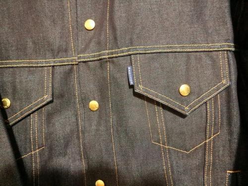 マディソンブルーのオーバーサイズデニムジャケット