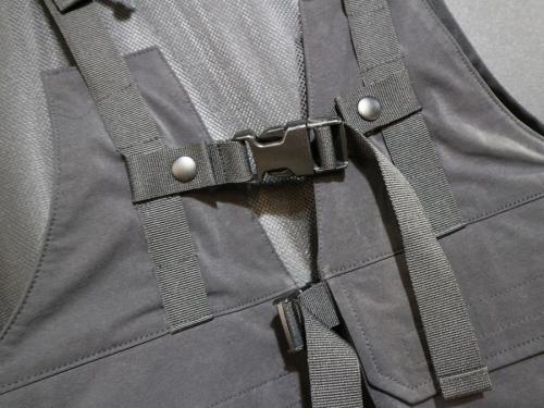 マウトリーコンテーラーのShooting Vest