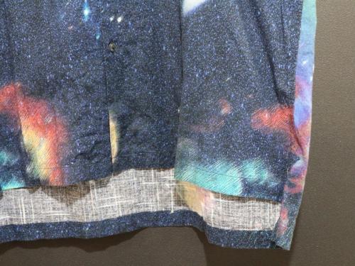 ランバン オン ブルーのコズミックオープンカラーシャツ