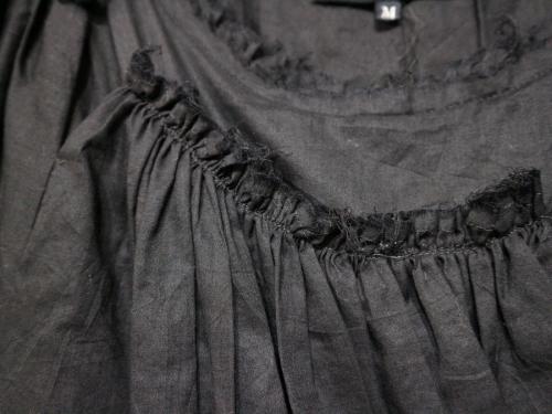 デザインボリュームブラウスのトレファクスタイル江古田店