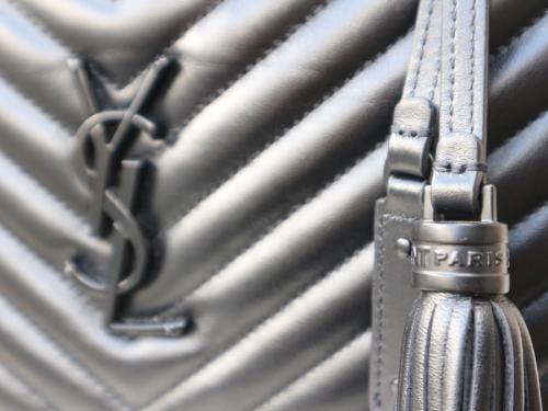 Saint Laurent Parisのサンローランパリ