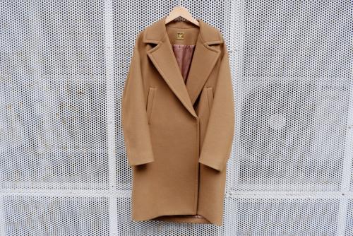 ミューズ ドゥーズィエム クラスのメルトンダブルクロスコート