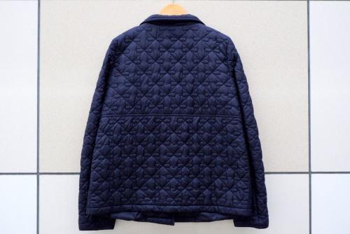 バブアー×アニヤハインドマーチのリボンキルティングジャケット