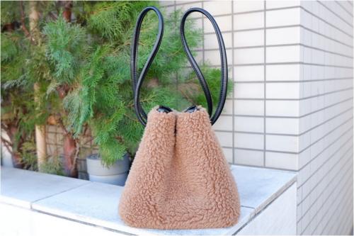 ヴァジックニューヨークのBOND MINI BOA/ハンドバッグ