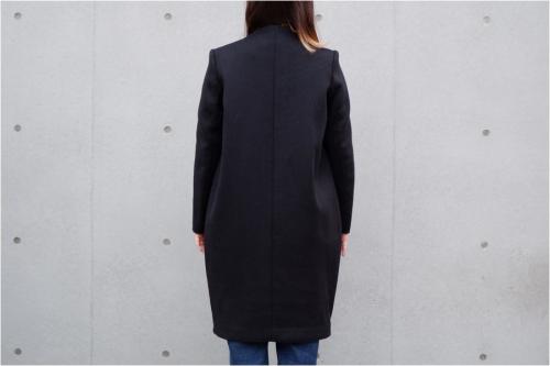 エンフォルドのトップリバーノーカラーコート